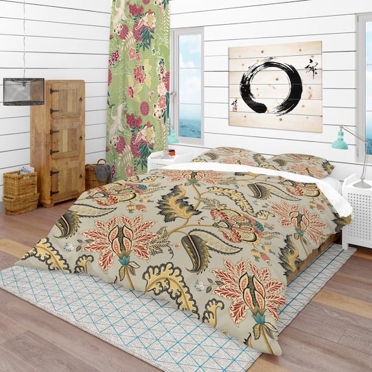 Designart 'Vintage Indian Floral Pattern' Tropical Bedding Set